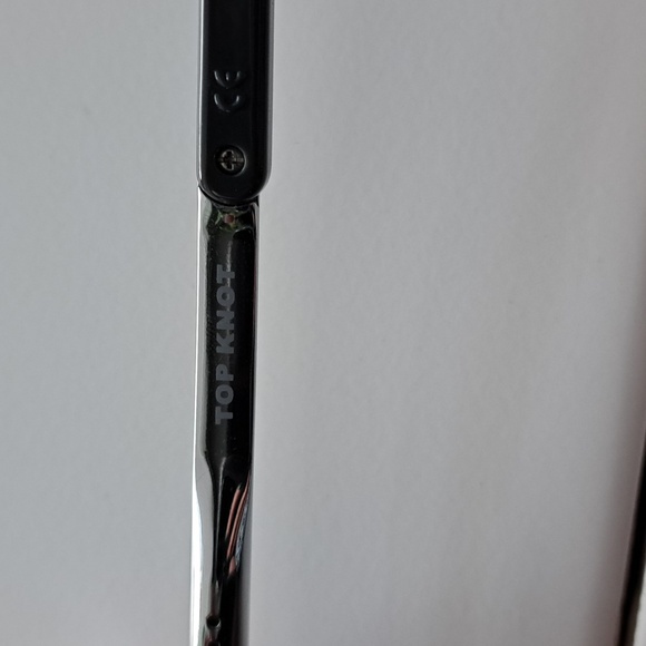 Oakley Top Knot Sunglasses | Gently Used - Picture 3 of 7